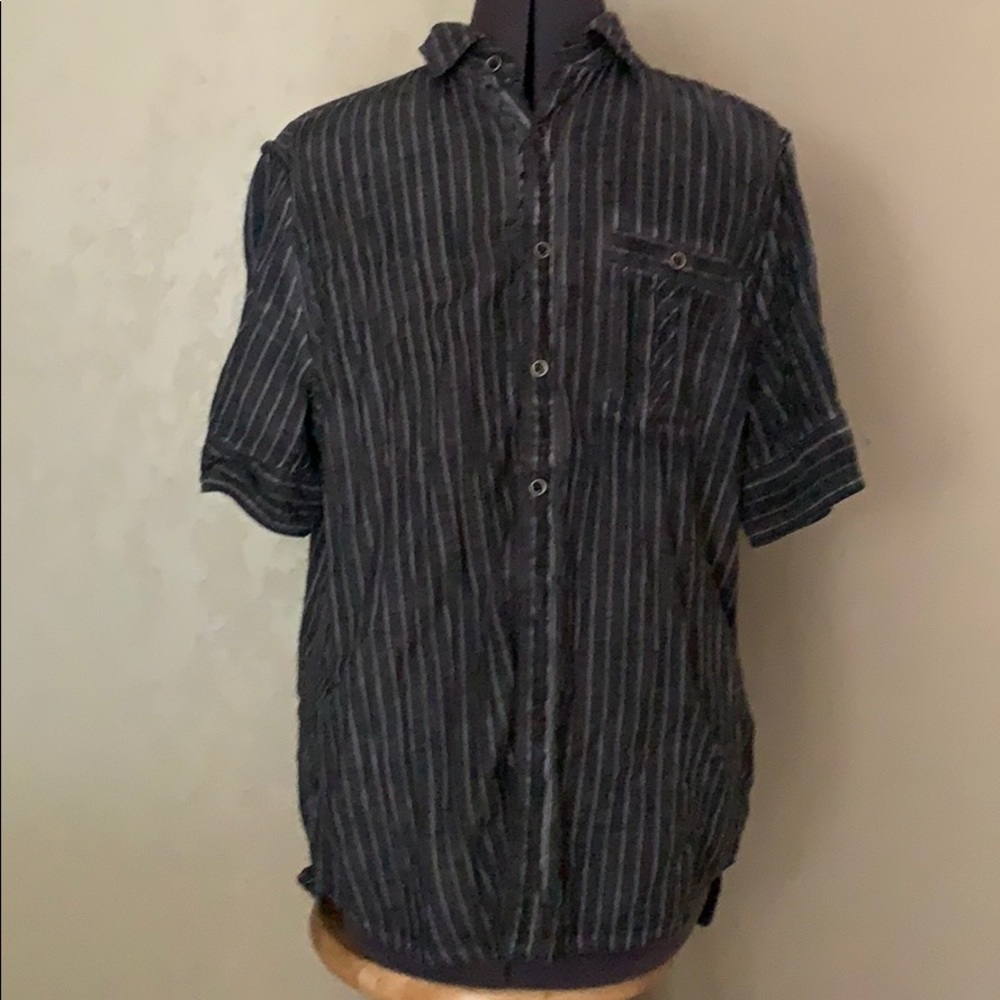 Guess Gray Striped Short Sleeve Button Down Shirt